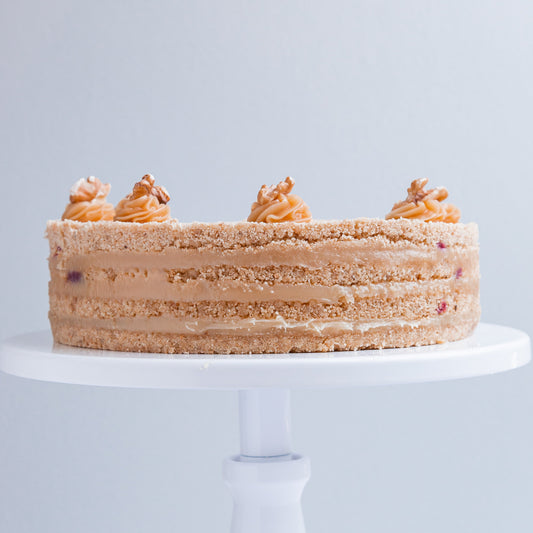 Torta Crocante Nuez y Caluga con Frambuesa